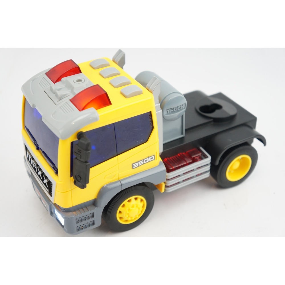 VGC Maxx Action Vehicle Transport 3500 Cab working Lights‎ And Sounds